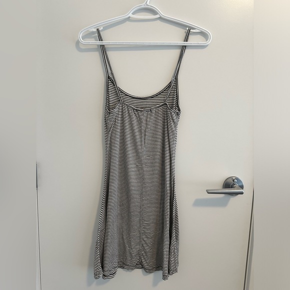 Brandy Melville Stripes Flowy Dress - Picture 2 of 6